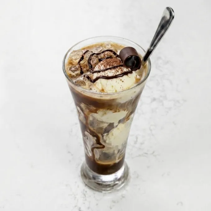 Iced Chocolate Affogato